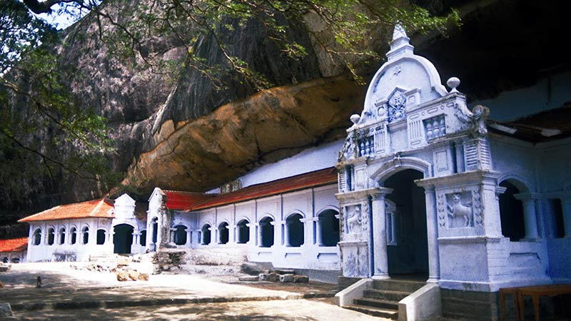 Dambulla Cave Temple